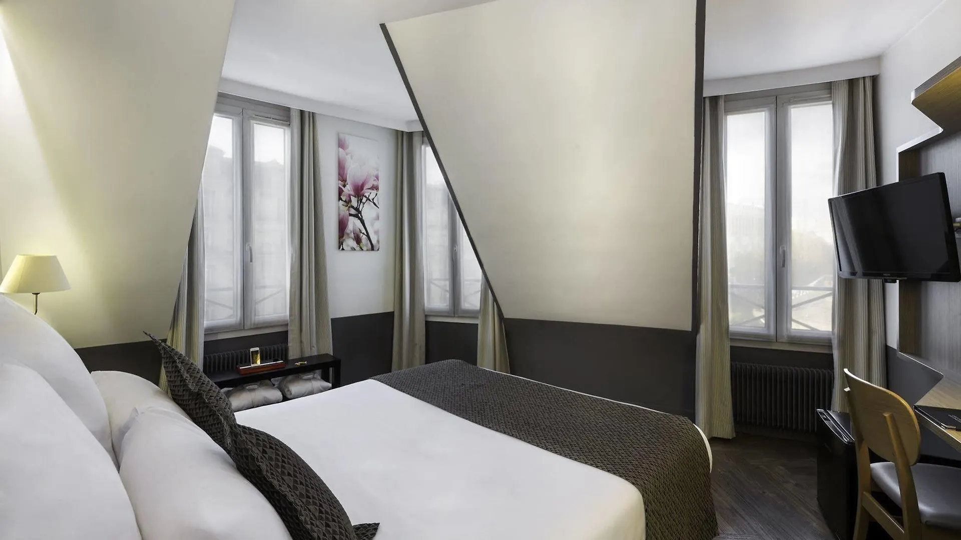 Contact Alize Montmartre Paris