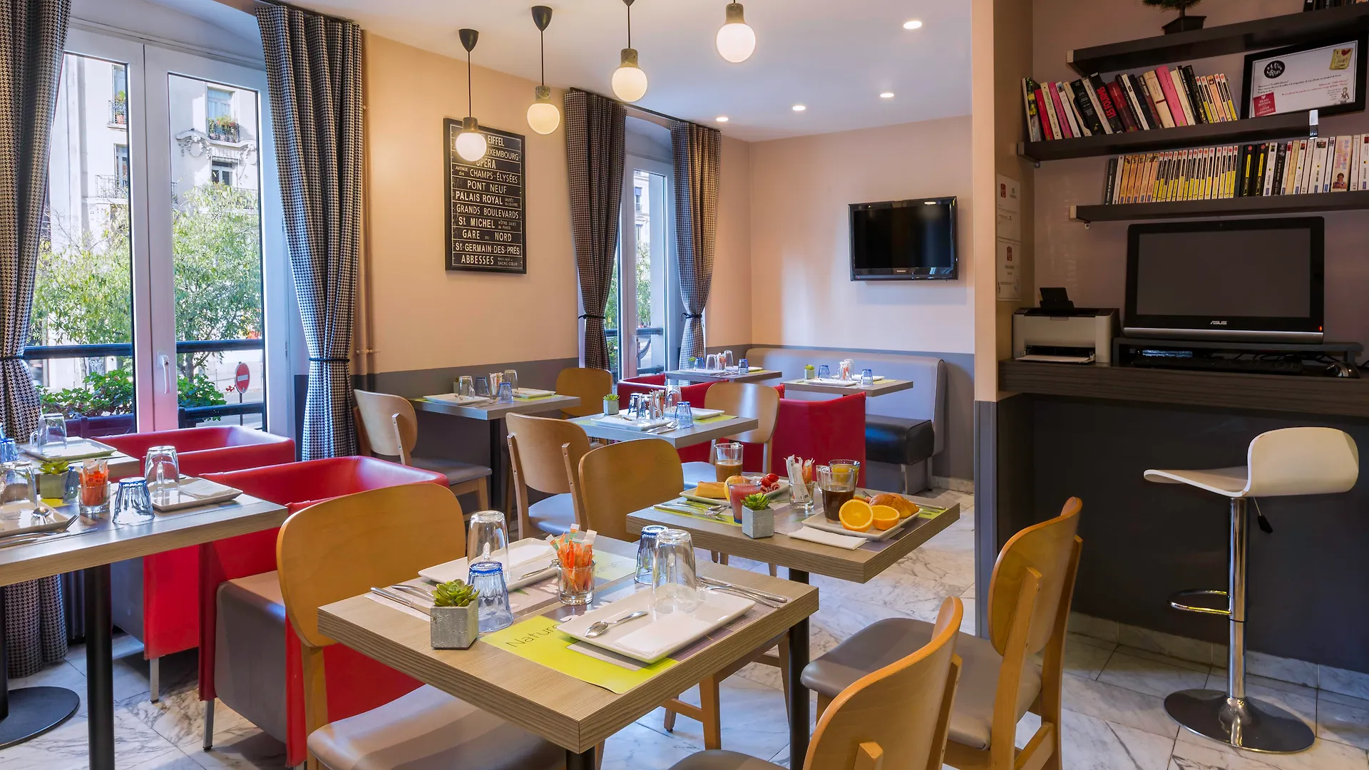 Contact Alize Montmartre Hotel 3*