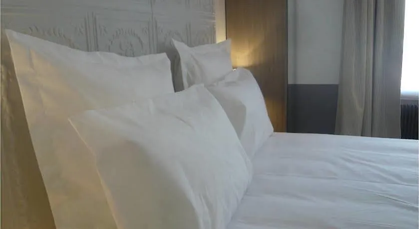 Contact Alizé Montmartre Hotel